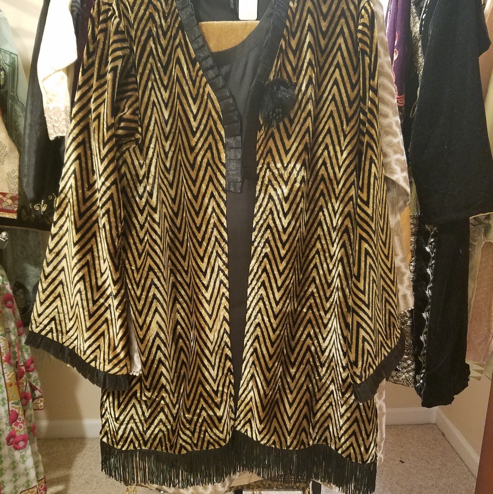 Dress - Picture 3 of 4